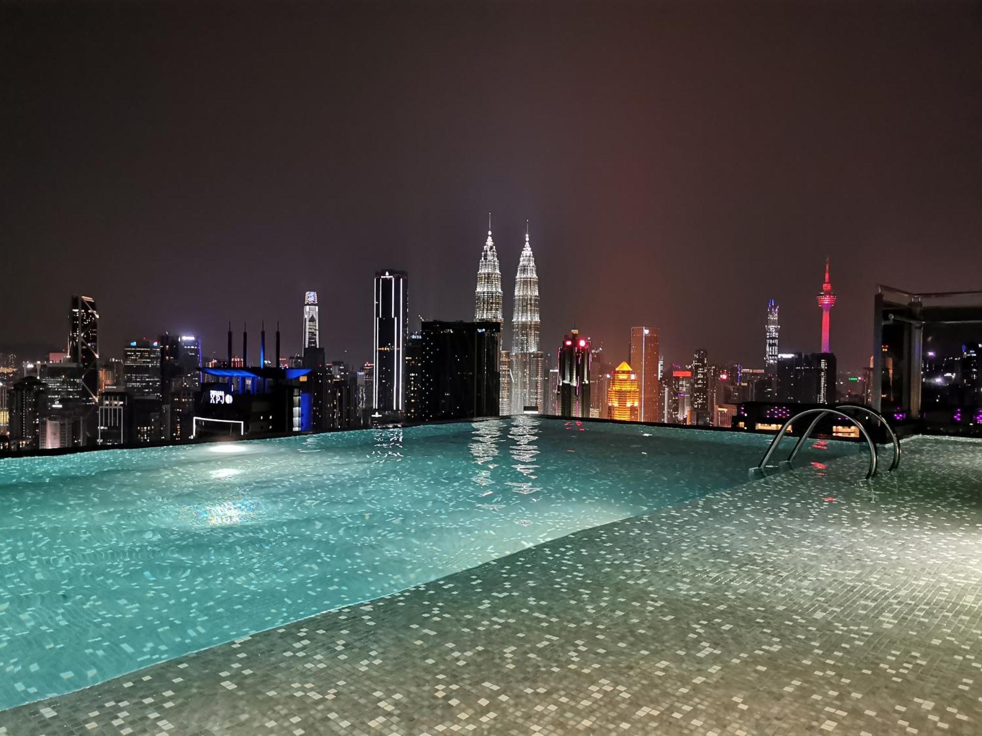 Expressionz Designer Suites Host By Aurora Premium Stay Kuala Lumpur Ngoại thất bức ảnh
